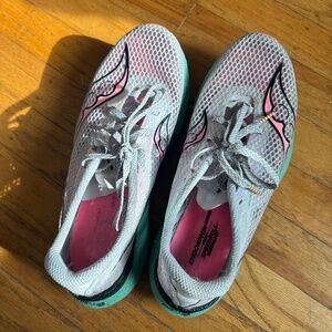 Saucony endorphin pro 3 women’s 8